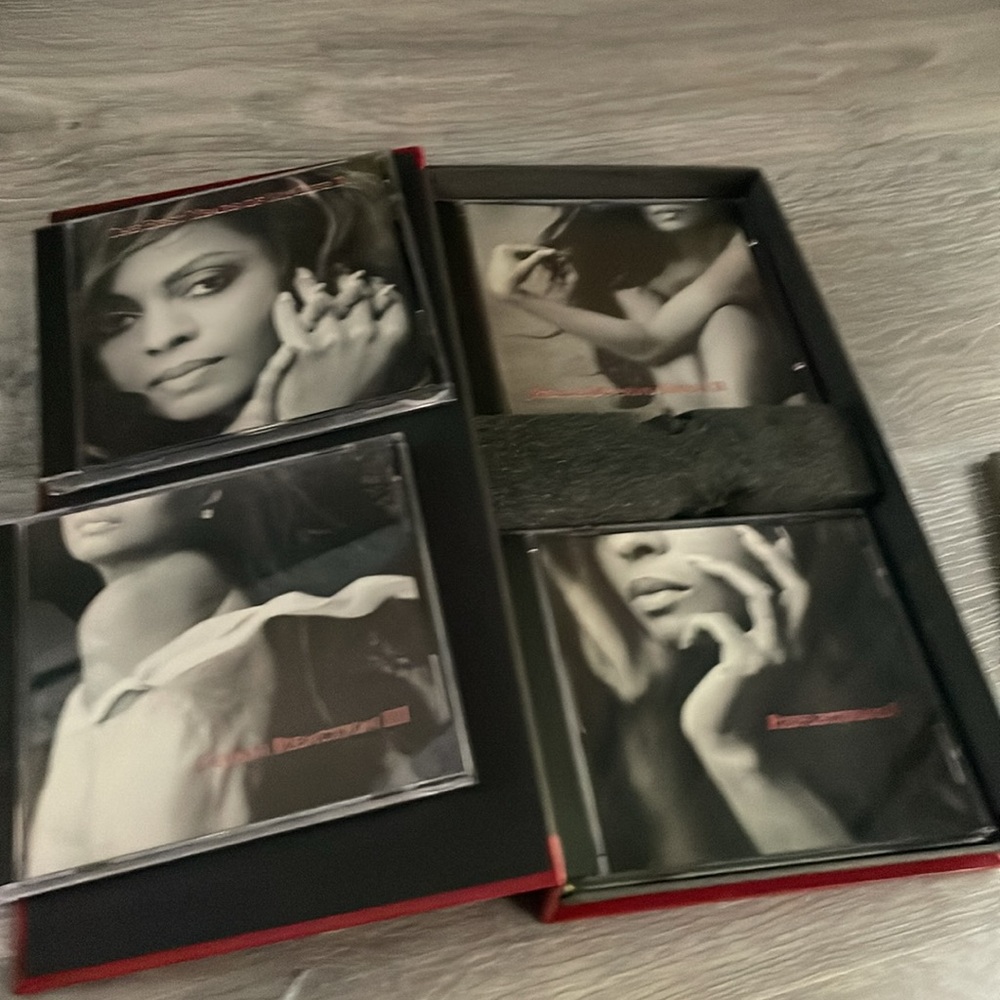 Forever Diana Box Set - Picture 6 of 11